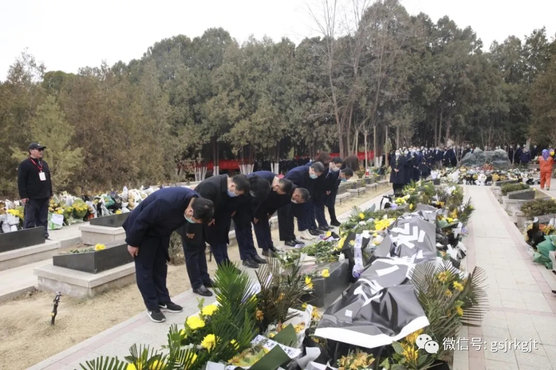 9095BA1D41B692CD2F3B98E6BE9_13976C24_7FD23