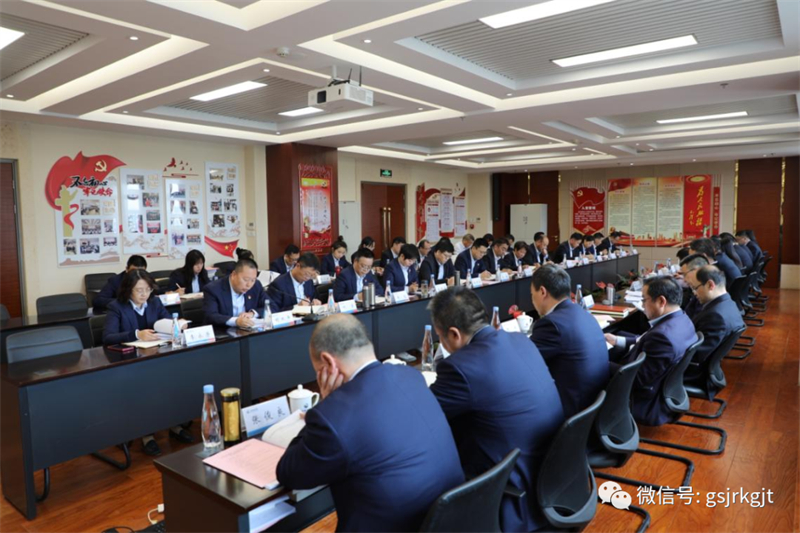 955C8F1131FEFEDF467D9C2195D_FF7D63A7_6DEC4