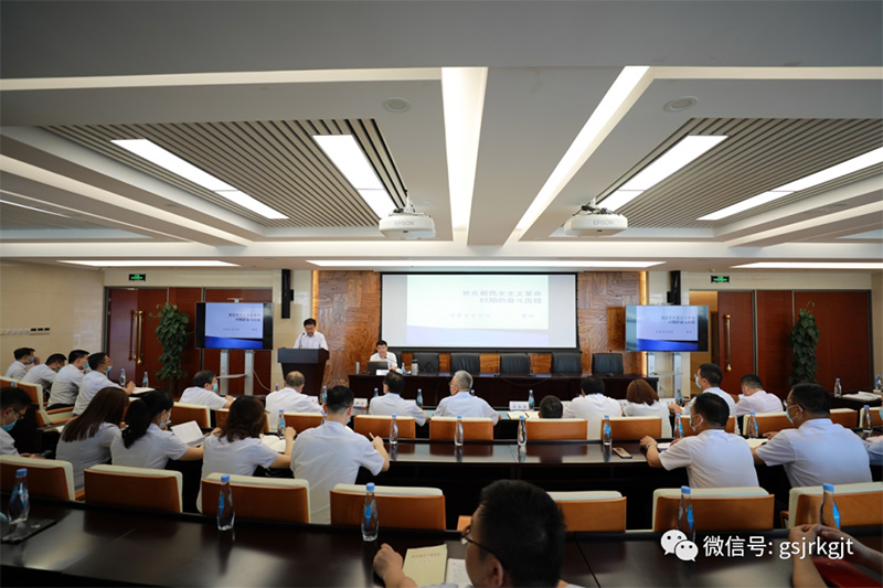 4B3B6F413BA57522C447B1FC9F9_BB65794C_24950