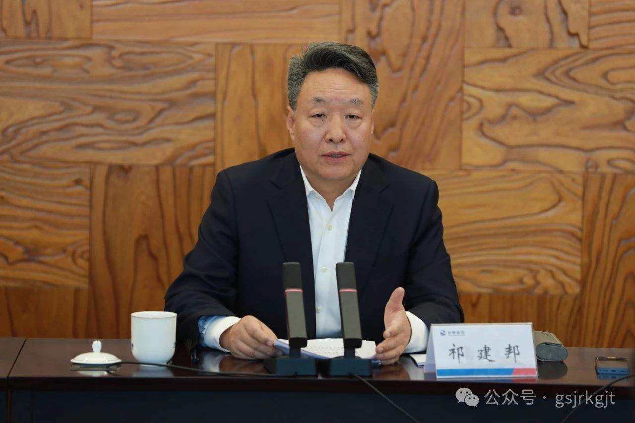 D4E50A5CD9F6B1FBA4B5B952630_504D6EA7_17329