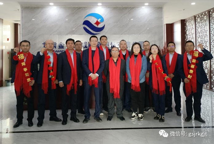 BEB58146ED7BFAD5497519D5EC3_6AD78FE5_722FB