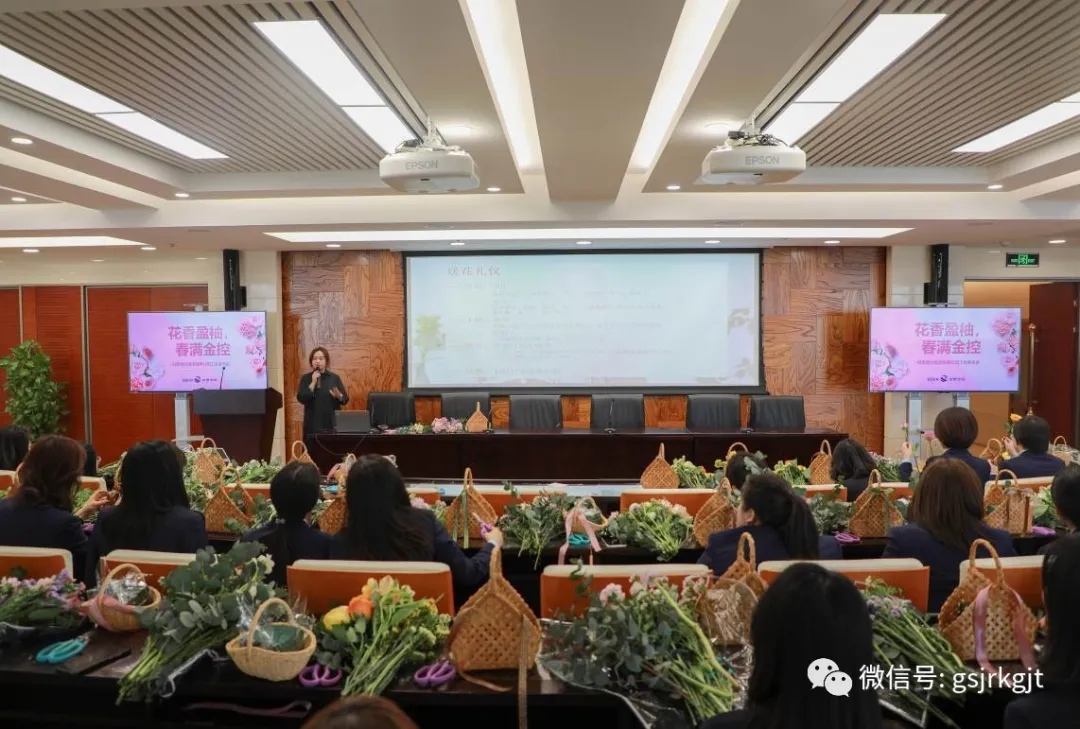 89662952B02DED7EEB9C72045D5_35F2C15C_75AB3