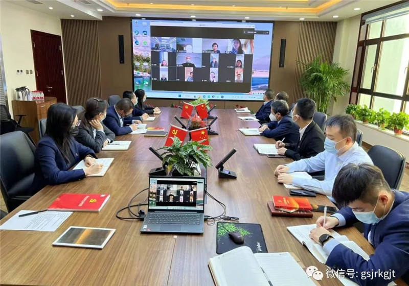 70D2CEA90EE907AEB832E705167_CA72F9D8_28447