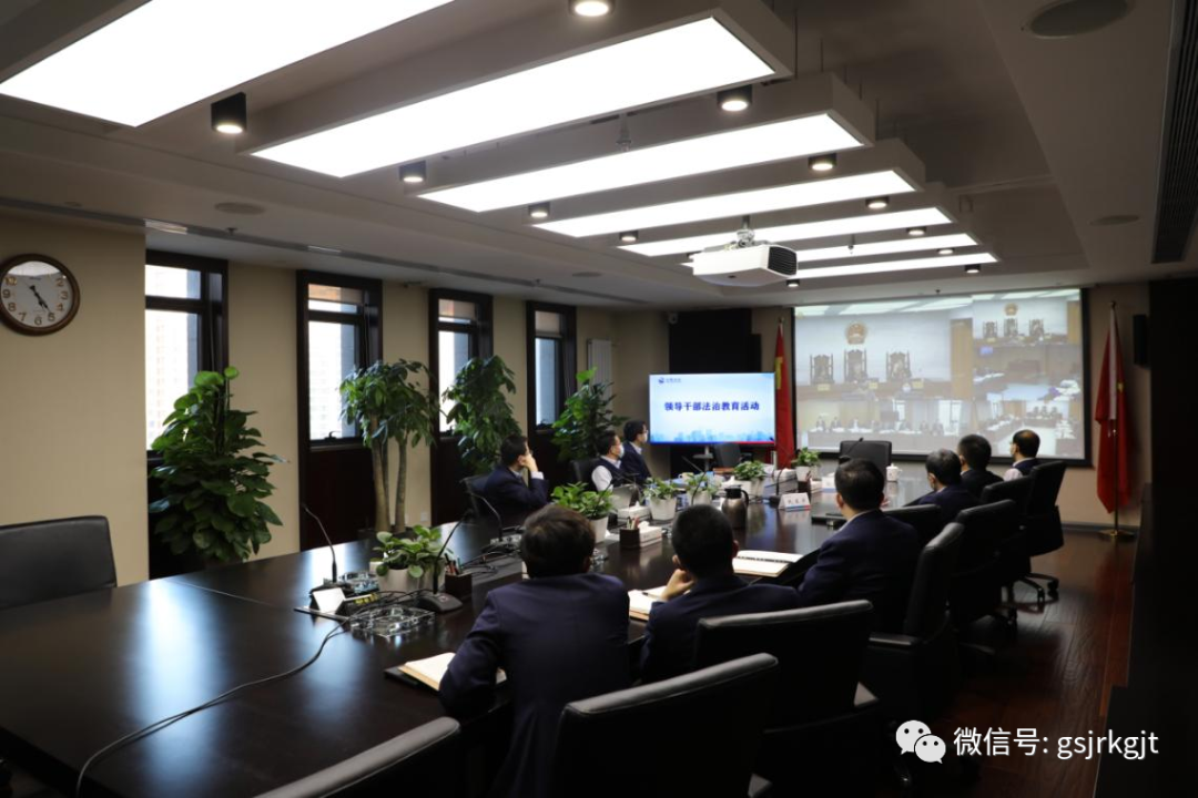 8573893E37F75EE2A819F9D81C5_87C9DF5E_AB5AD