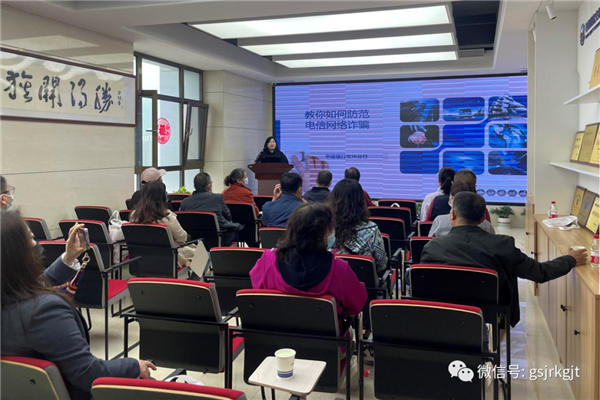 8A42DEA5D25D13B96FC4E9BB67B_06CF2590_D2EE