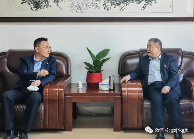 828105BC002A97B69388BCA8BB8_578BC2F8_1A42D