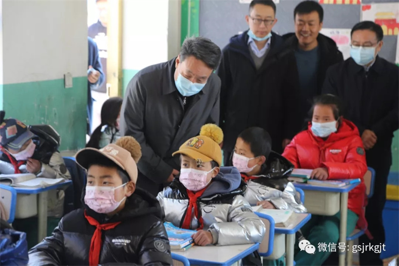 集团党委书记 董事长祁建国一行赴对口助扶点发展调研走访及捐赠活动