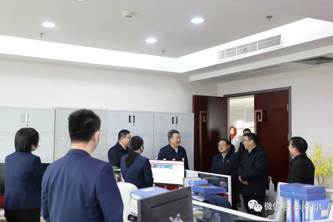 503A439CF4DD5245E4D1E4D5F47_B3072A24_11DC9