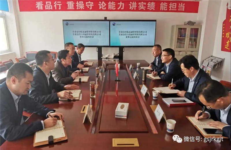 2A7B590BD5F800715AE522C254C_9B0FABBE_28B4C