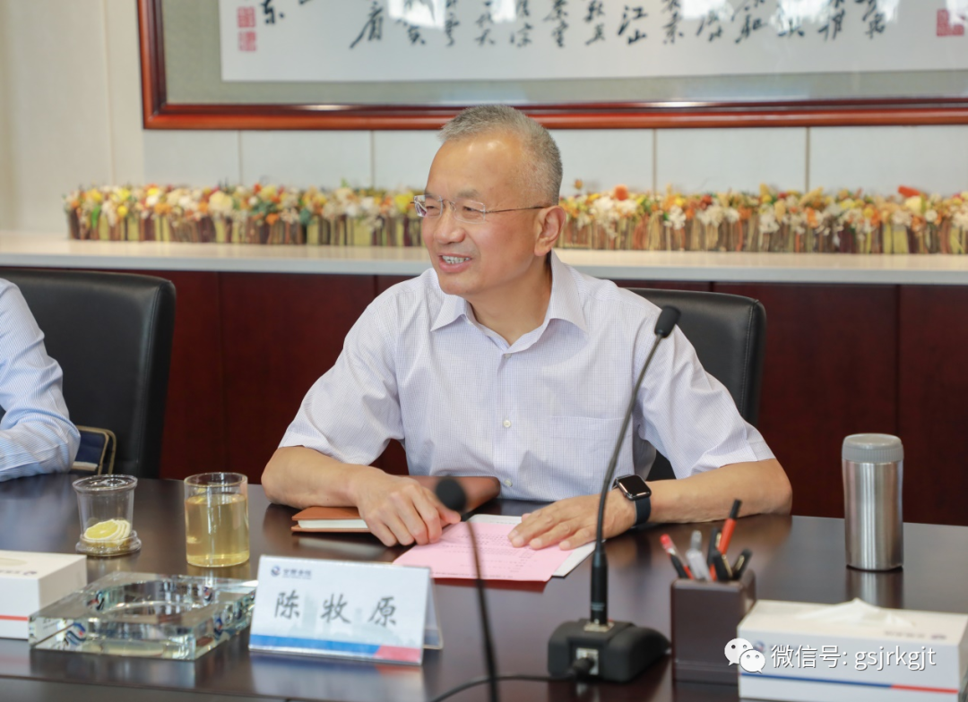 539C19B14CDF4261E3A4FFA0D9D_B6A9E6BF_EDD65