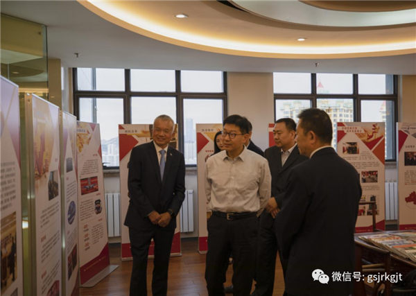 AB023C17AADAFAD1708529D073E_A88D86A6_CD18